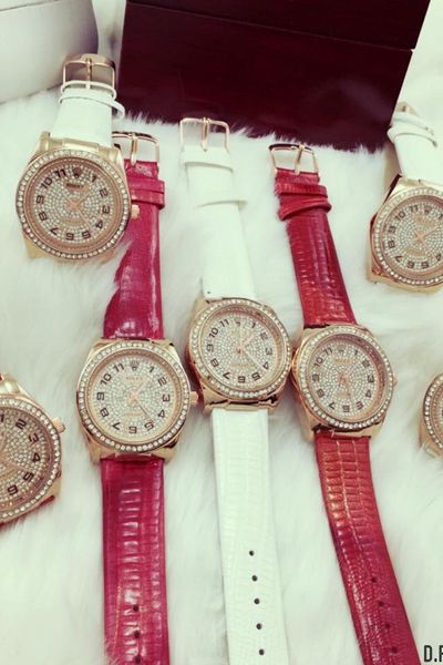 Đồng hồ nư rolex