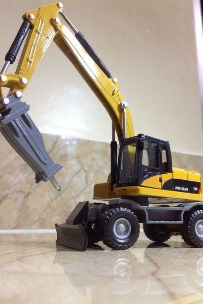 Mô hình xe máy khoan bê tông tỷ lệ-150