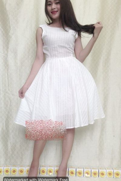 Đầm thái