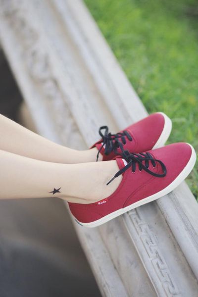 Keds cột dây