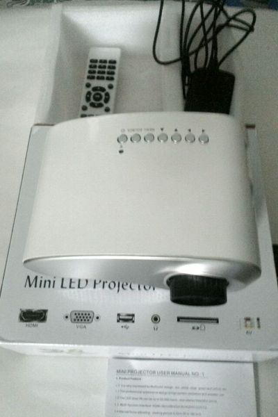 Máy chiếu mini led cho máy tính bảng