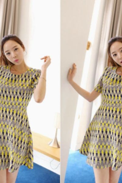 Đầm xòe họa tiết linda mã 1173