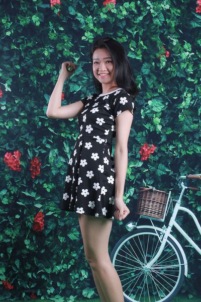 Đầm xòe họa tiết hoa - kas-12680