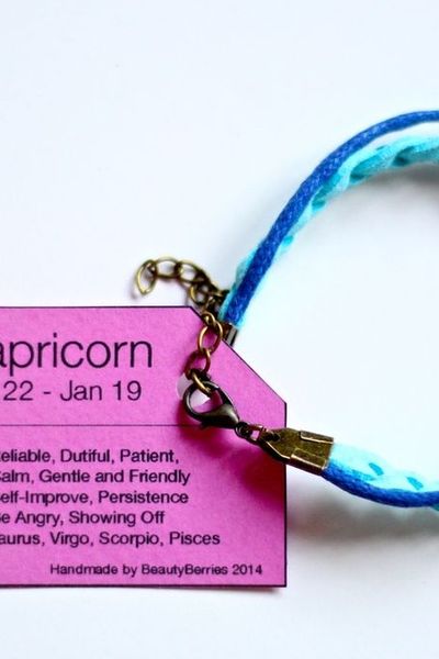 Vòng tay zodiac ma kết capricorn