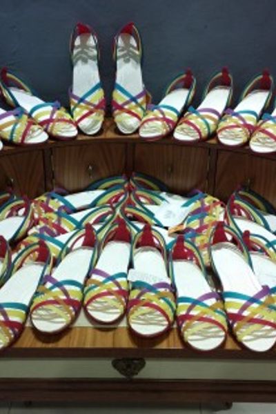 Giày crocs nam nữ