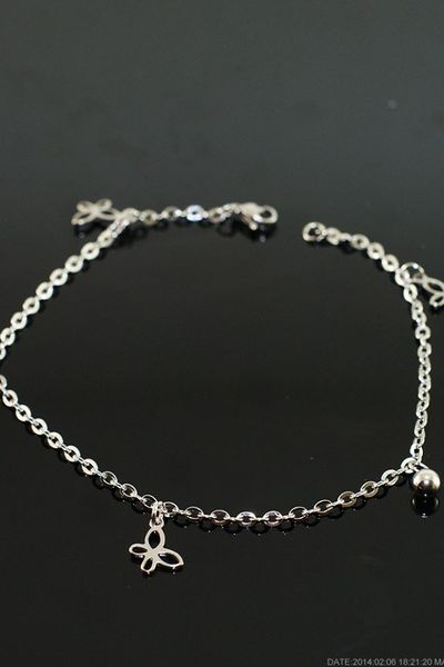 Lắc tay - lắc chân kiểu