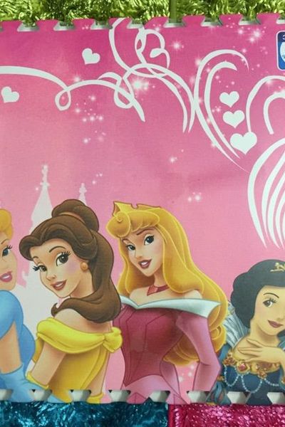 Thảm xốp disney vn