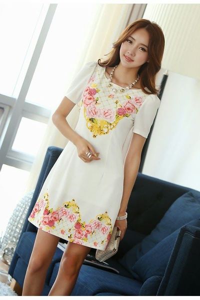 Đầm suông in hoa cổ điển - 0565