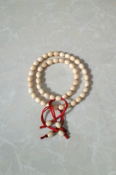 Vòng dâu tằm cặp cho mẹ và bé iu