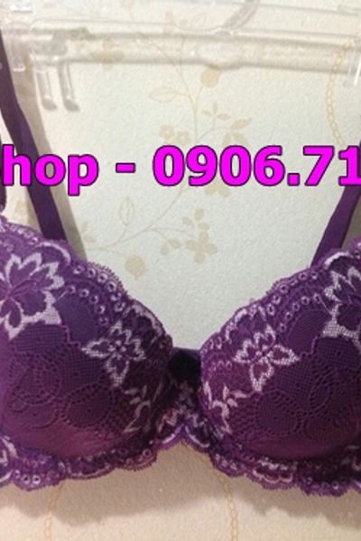 Atb33 áo triump ren hoa cúp ngang màu đen