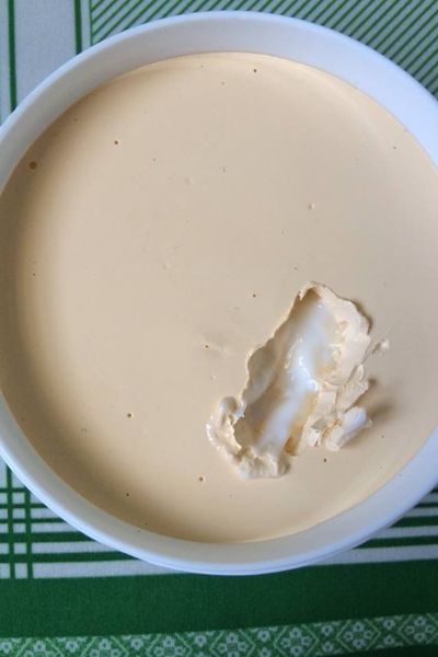 Nhận đặt kem kg hoặc body free tem nhãn cho các bạn buôn hoặc đặt kem để xài
