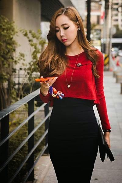 Set váy thu đông kèm áo choàng - 0886