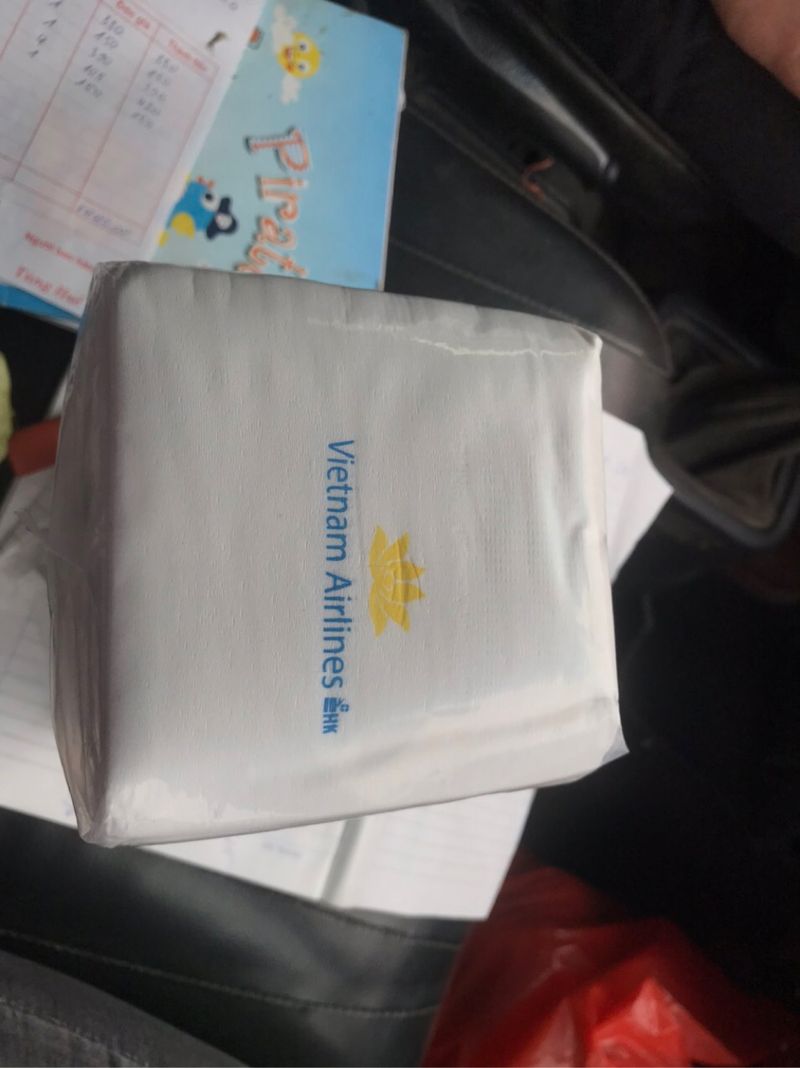 Giấy vuông VietNam airlines giá sỉ