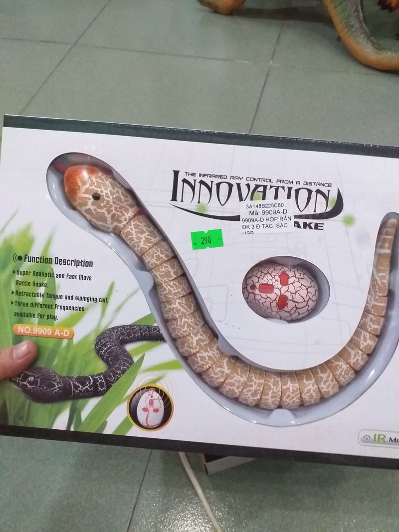 Hộp đồ chơi rắn điều khiển giá sỉ