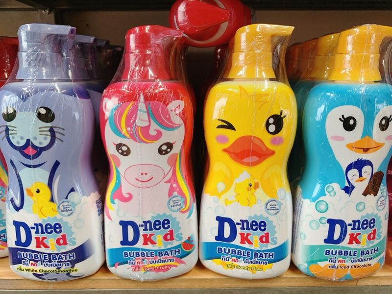 Sữa tắm Dnee Thái Lan9 giá sỉ